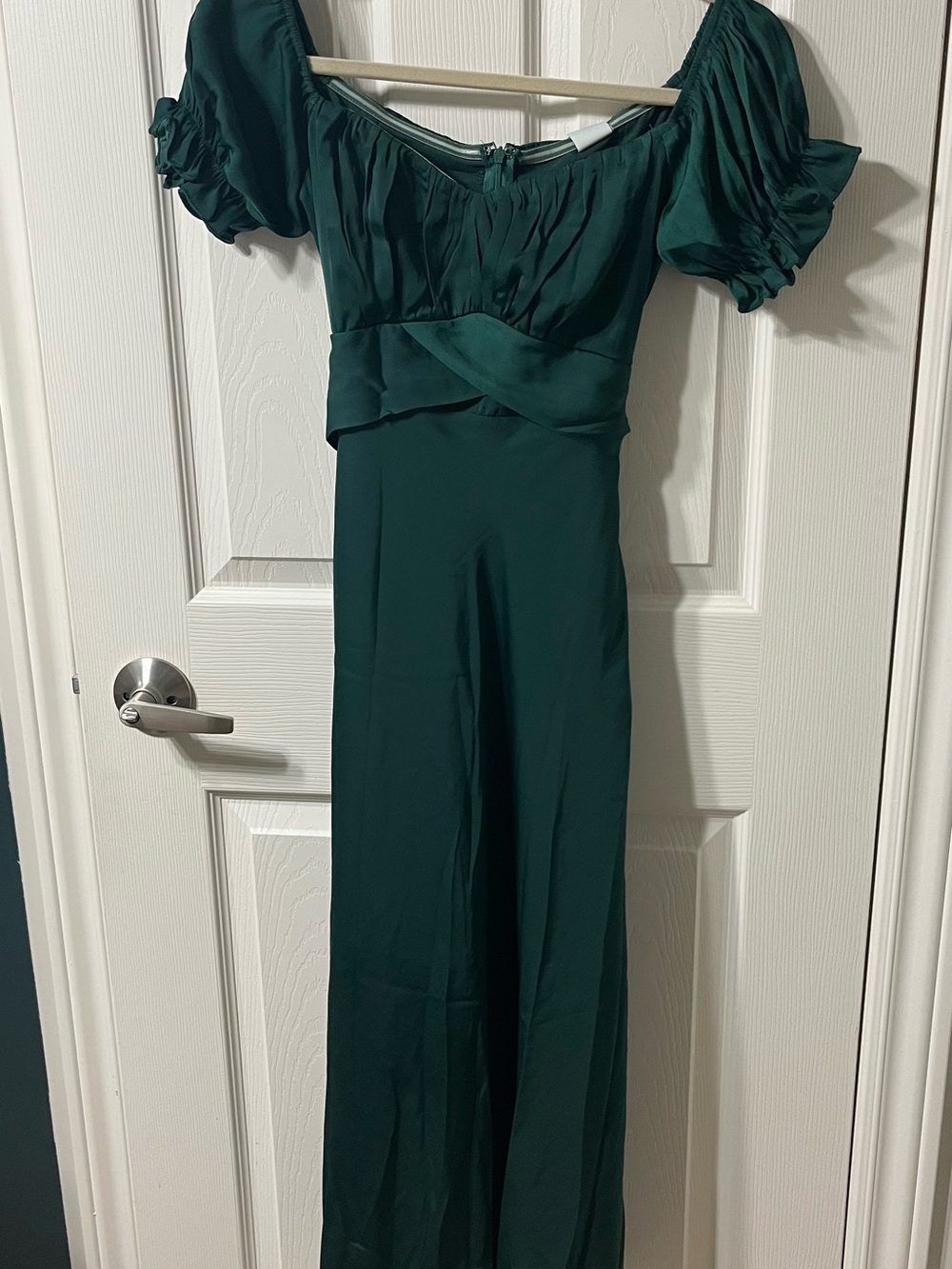 Selfie Leslie Emerald Green Off-Shoulder Dress with Puff Sleeves